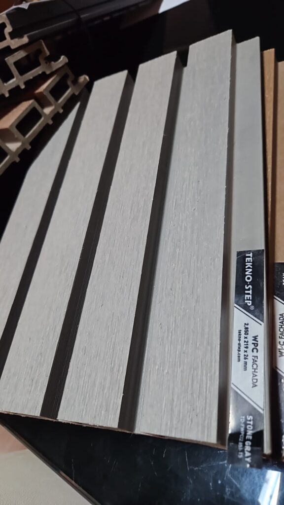 WPC Lambrín exterior muros y techos - Stone gray