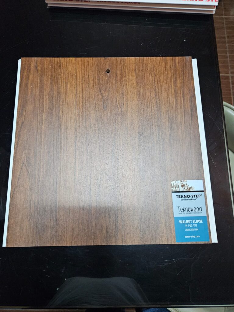 Panel Liso de PVC - Walnut elipse