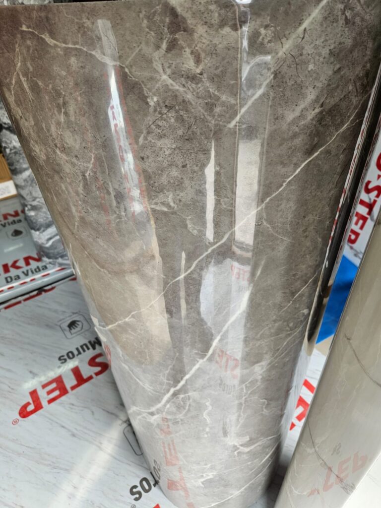 TAPIZ PVC AUTOADHERIBLE - Glossy cape town
